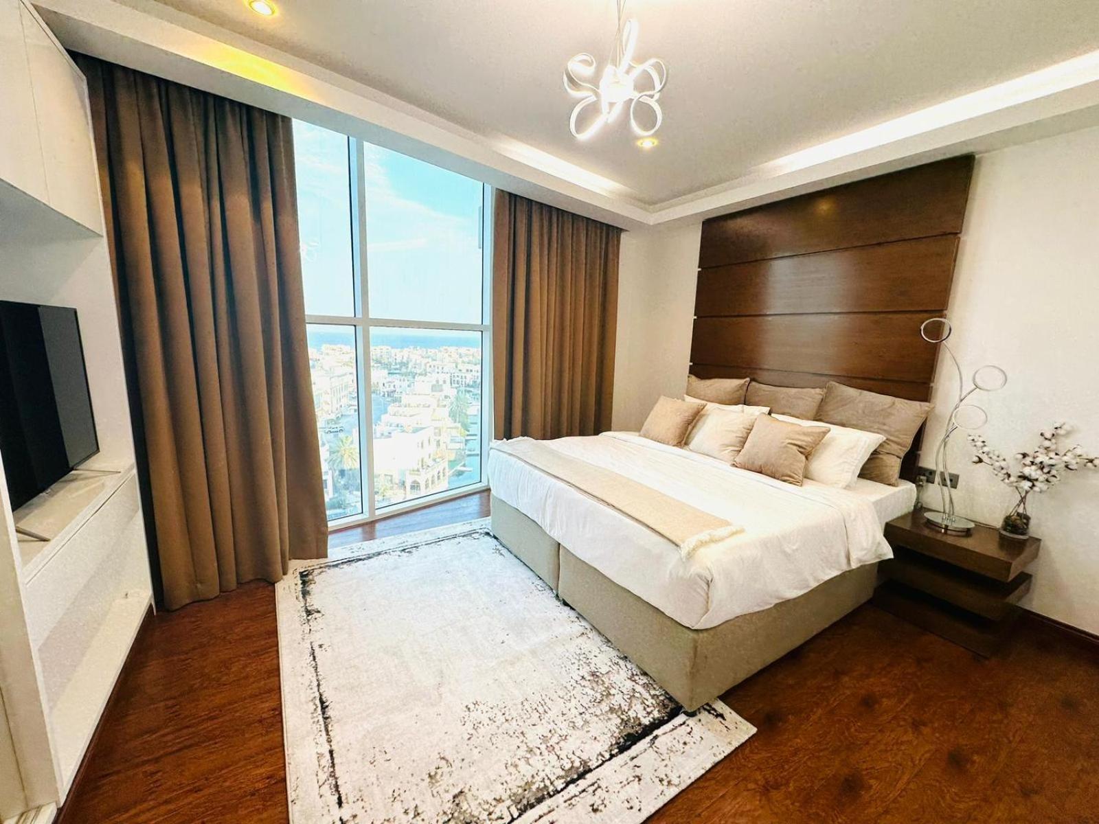 Saxophone Suites Muharraq Buitenkant foto