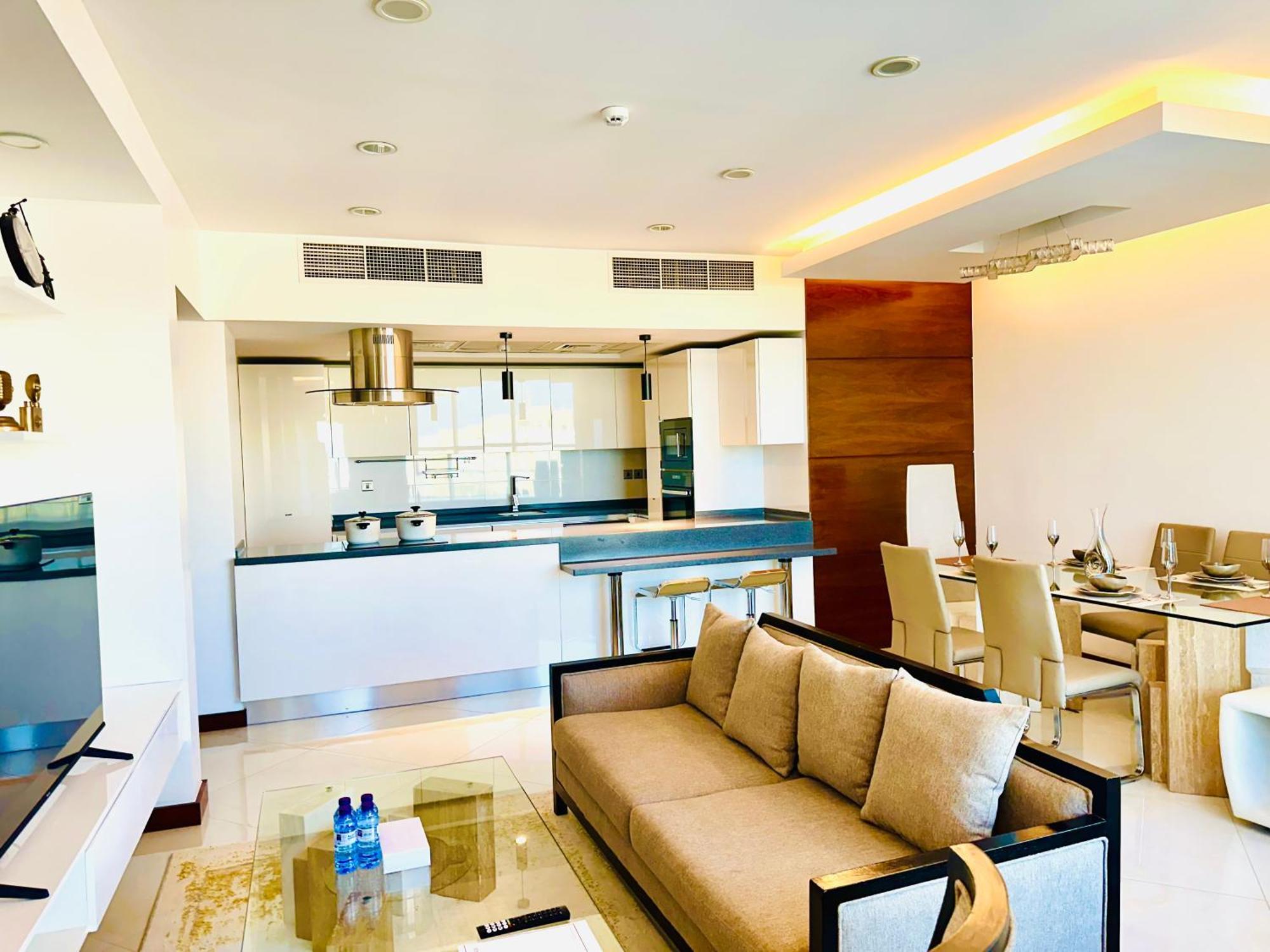Saxophone Suites Muharraq Buitenkant foto